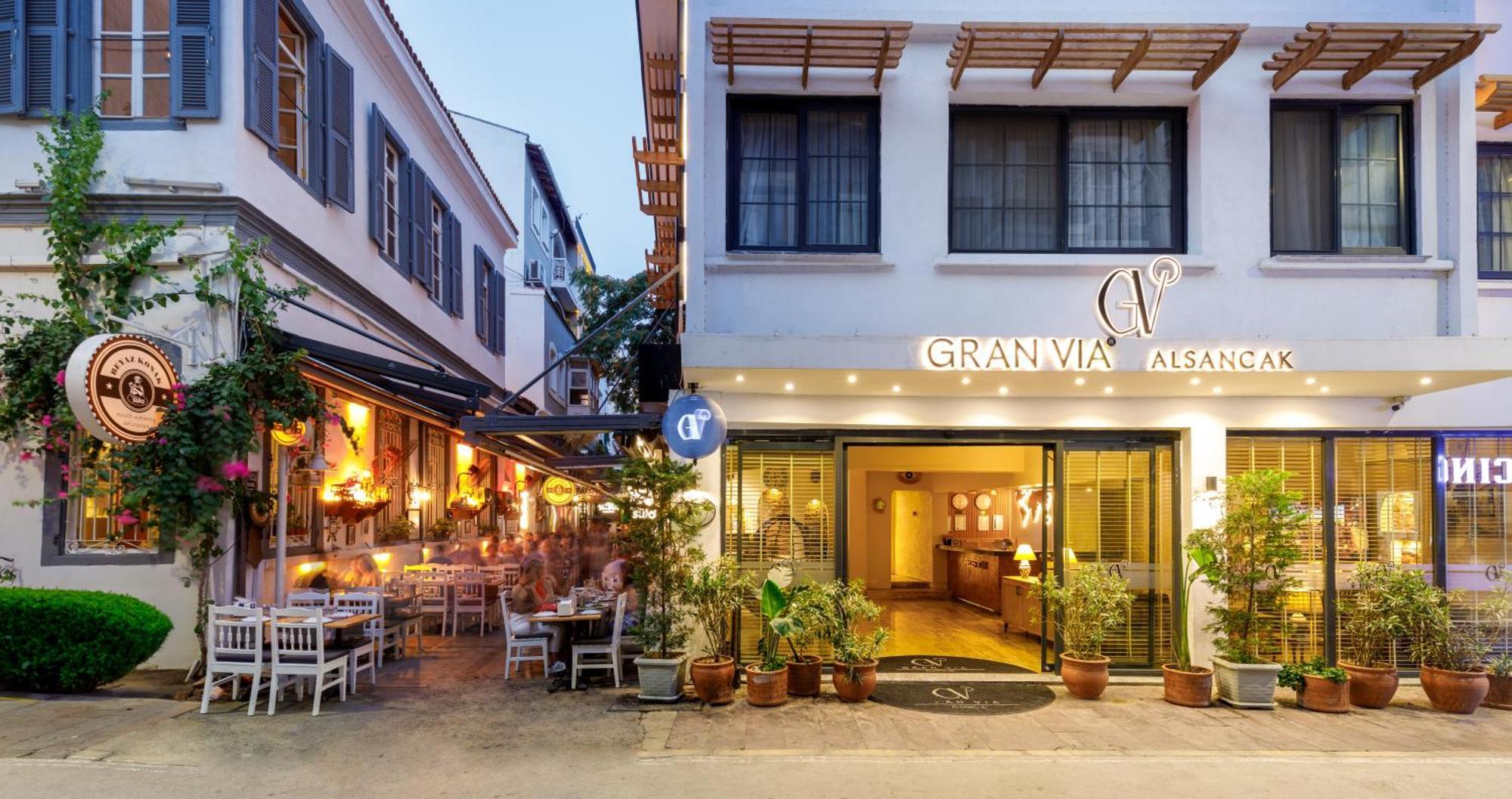 Gran Via Alsancak Ξενοδοχείο Σμύρνη Εξωτερικό φωτογραφία